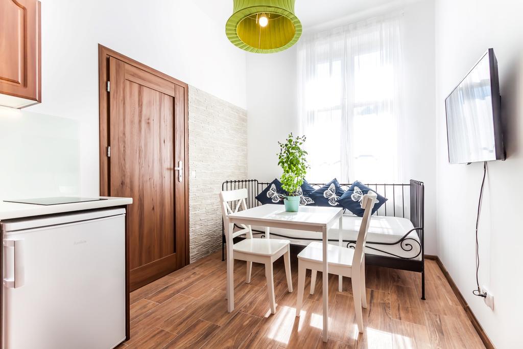 Lupolo Apartments Skwerowa 크라쿠프 외부 사진